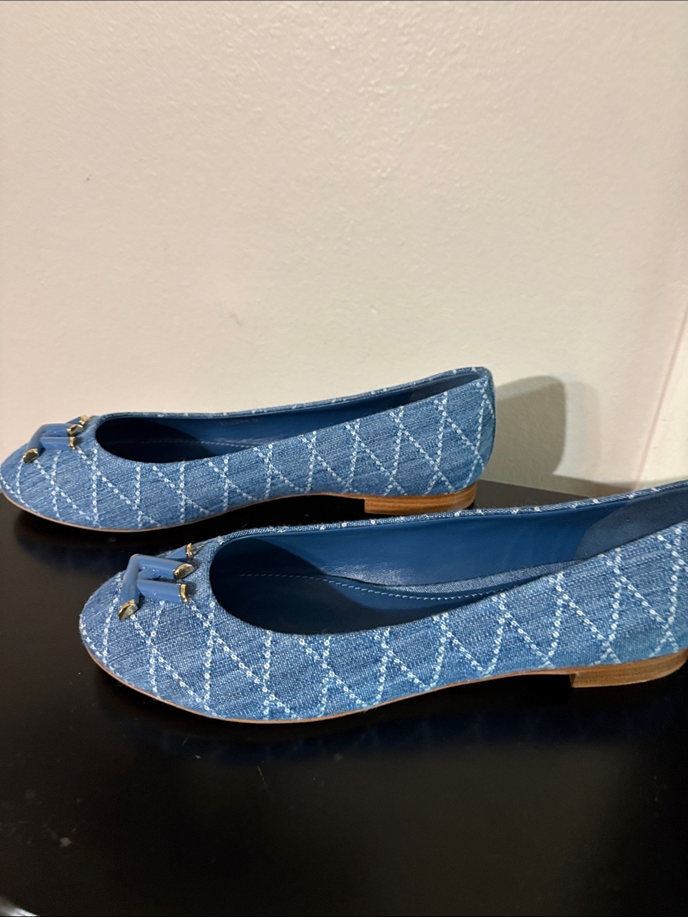 Louis Vuitton Denim Quilted Navy Ballet Flats with LV Plaque - Picture 2 of 11